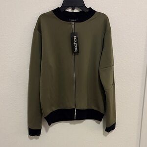 NWT Boohoo Olive Green Streetwear Jacket with Black Accents Urban Style